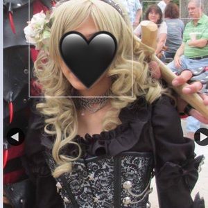 Milk tea curly wigs with long bangs